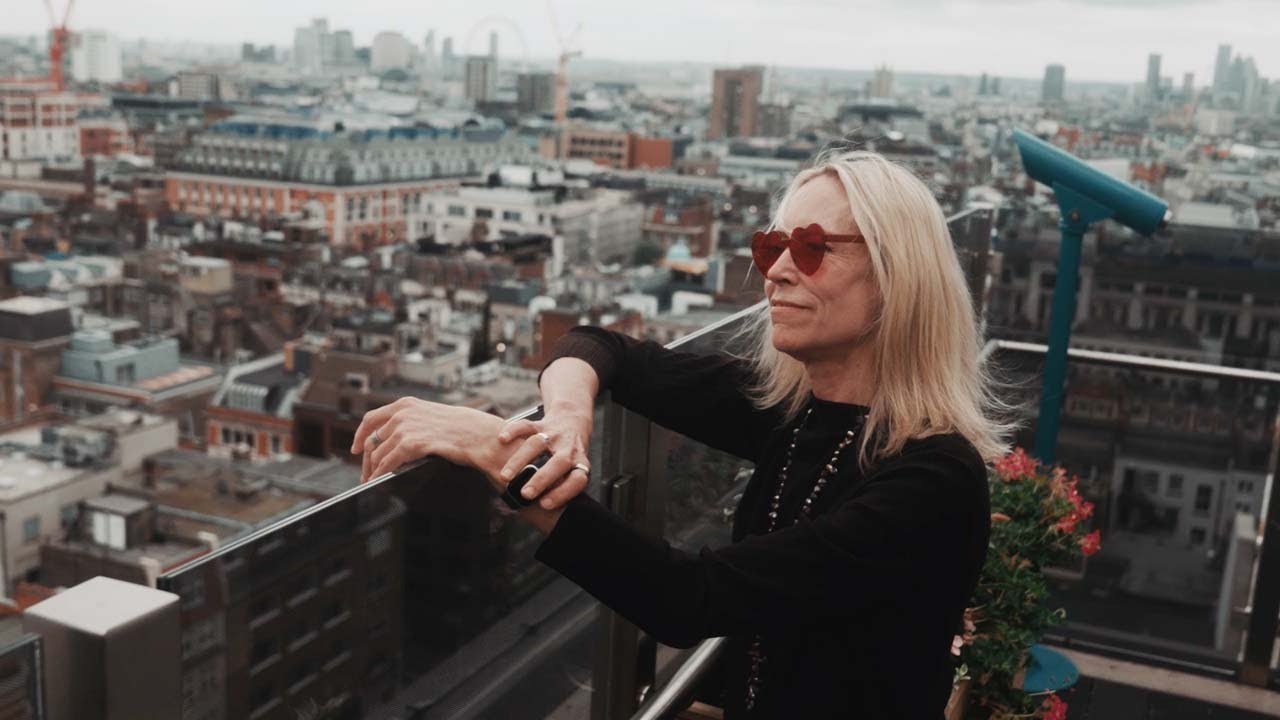 Cadru documentar — exemplu 2